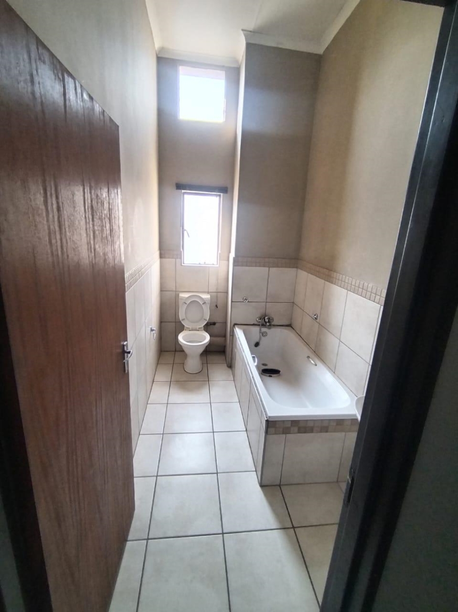 To Let 2 Bedroom Property for Rent in West Park Free State